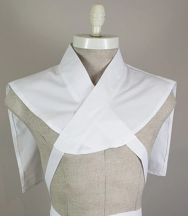 Front Wrap Amice with Ties