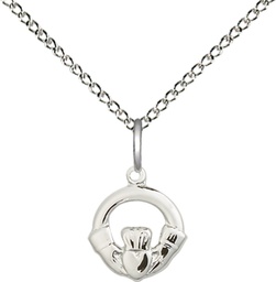 [4113SS/18SS] Sterling Silver Claddagh Pendant on a 18 inch Sterling Silver Light Curb chain