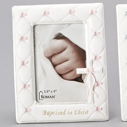 [RO-42989] 7&quot; Bapt Girl Frame Holds 3.5x5